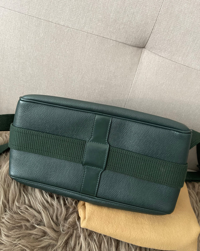 Preloved Authentic Louis Vuitton Green Taiga Leather Reporter PM Messenger Bag