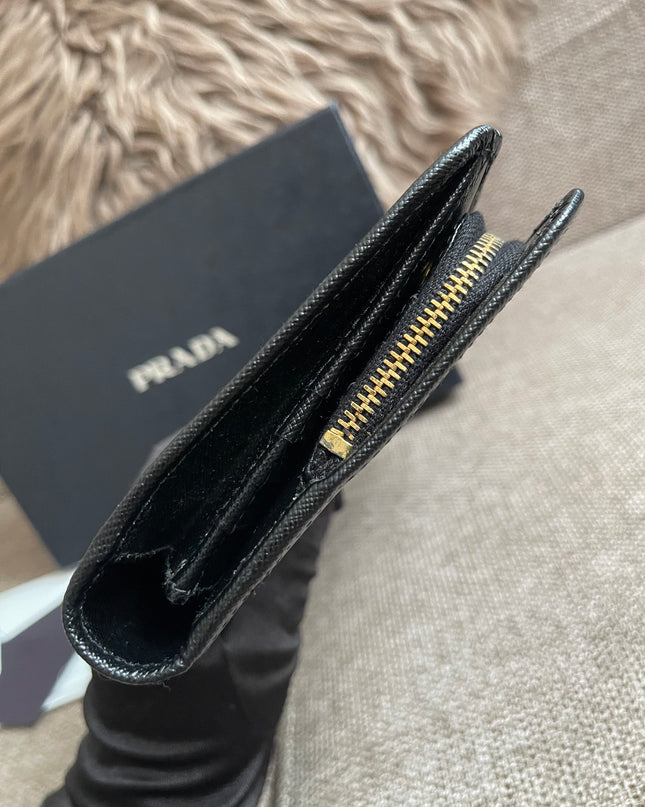 Preloved Authentic Prada Organizer Wallet — Saffiano Leather