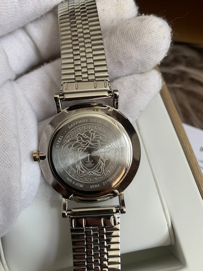 VERSACE V-ESSENTIAL VEK4005/21
Women's watch