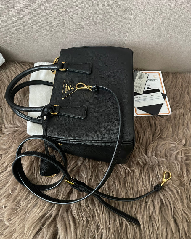 Preloved Authentic Small Prada Galleria Saffiano leather bag