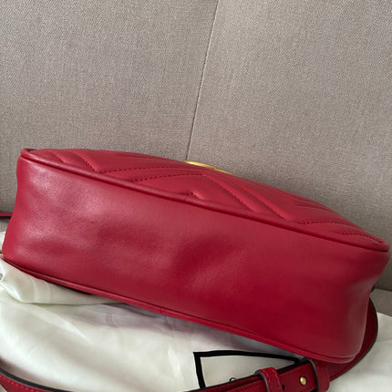 Preloved Authentic Gucci GG Marmont Camera Bag