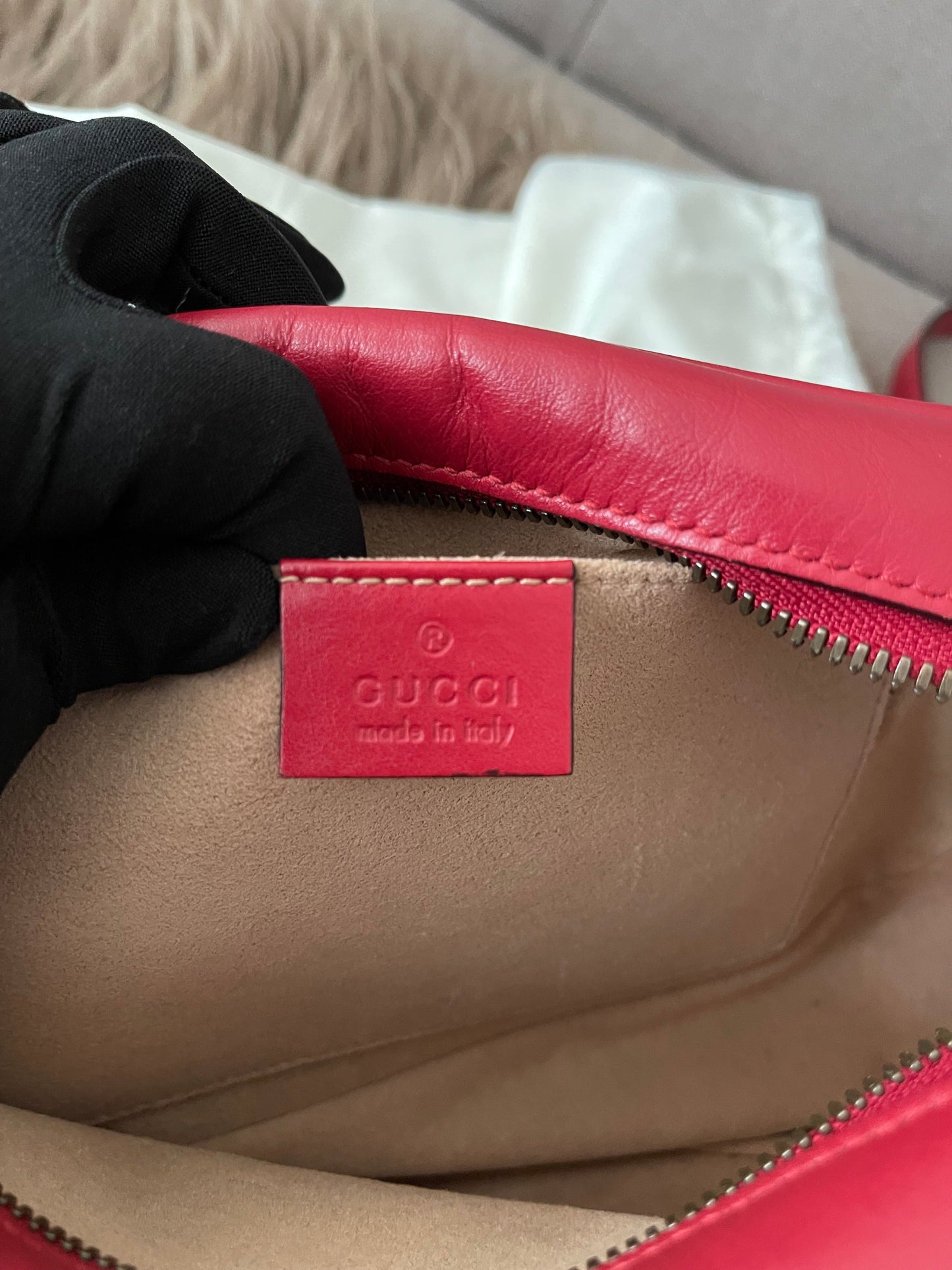 Preloved Authentic Gucci GG Marmont Camera Bag