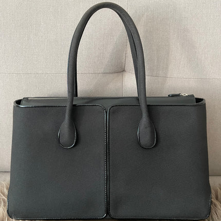 Preloved Authentic  Tod's Medium Di Bag