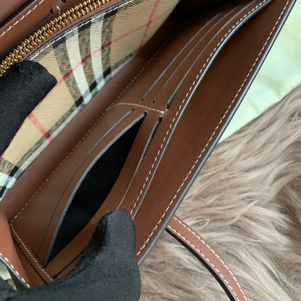 Burberry Vintage check wallet