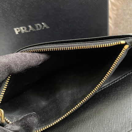 Preloved Authentic Prada Organizer Wallet — Saffiano Leather