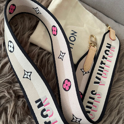 Preloved Authentic Unused Louis Vuitton logo jacquard canvas shoulder strap