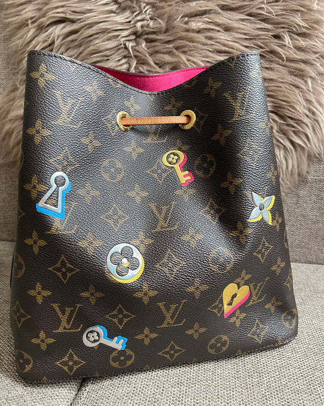 Preloved Authentic Louis Vuitton NéoNoé BB — Monogram Love Lock (Limited Edition)