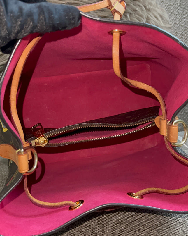 Preloved Authentic Louis Vuitton NéoNoé BB — Monogram Love Lock (Limited Edition)