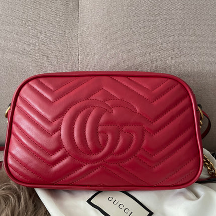 Preloved Authentic Gucci GG Marmont Camera Bag
