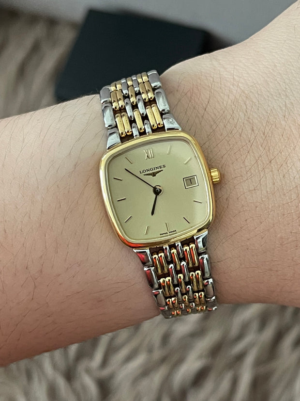 AED 1,188 →  AED 1,620