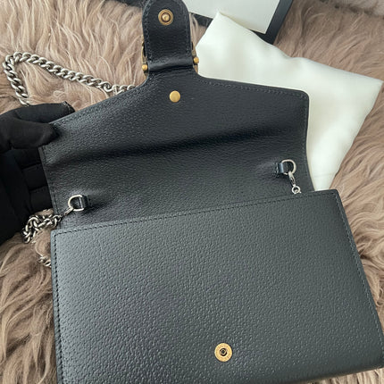 Preloved Authentic Gucci Dionysus Web Chain Wallet Leather Small crossbody bag