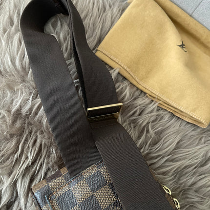 Preloved Authentic Louis Vuitton Damier Ebene Geronimo