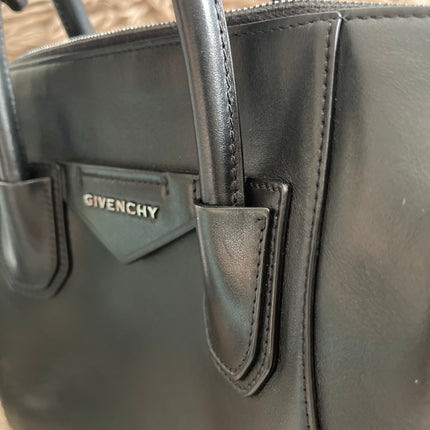Preloved Authentic Givenchy Antigona Soft Small Bag Black Leather