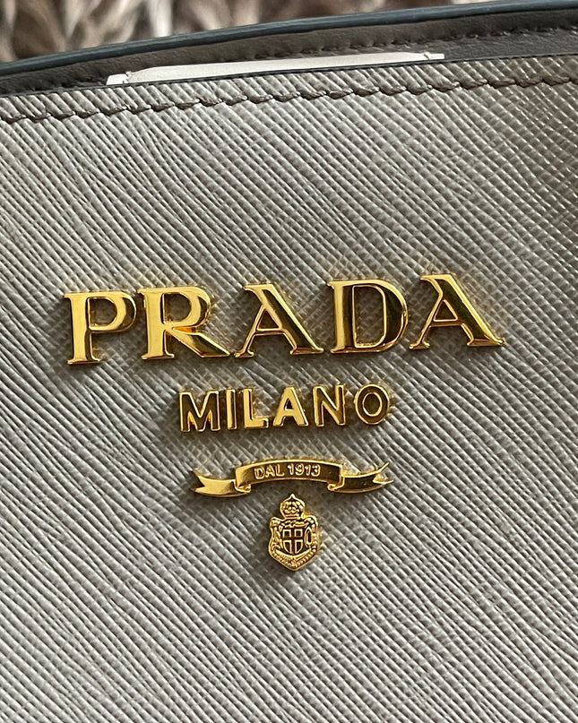 Preloved Authentic Prada Saffiano Lux Tote