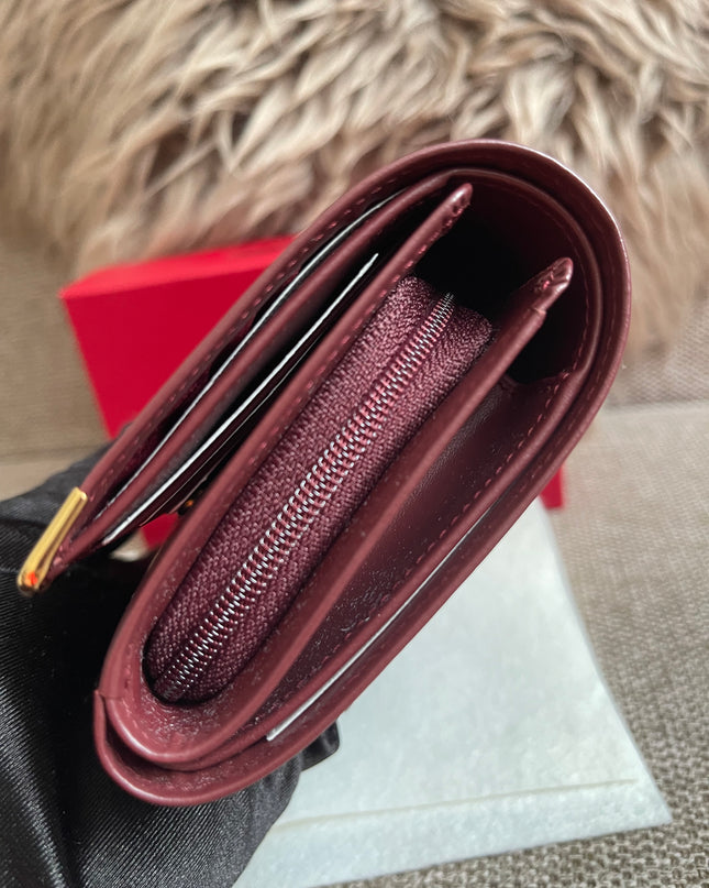 Preloved Authentic Cartier Must de Cartier Long Wallet in Bordeaux
