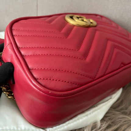 Preloved Authentic Gucci GG Marmont Camera Bag