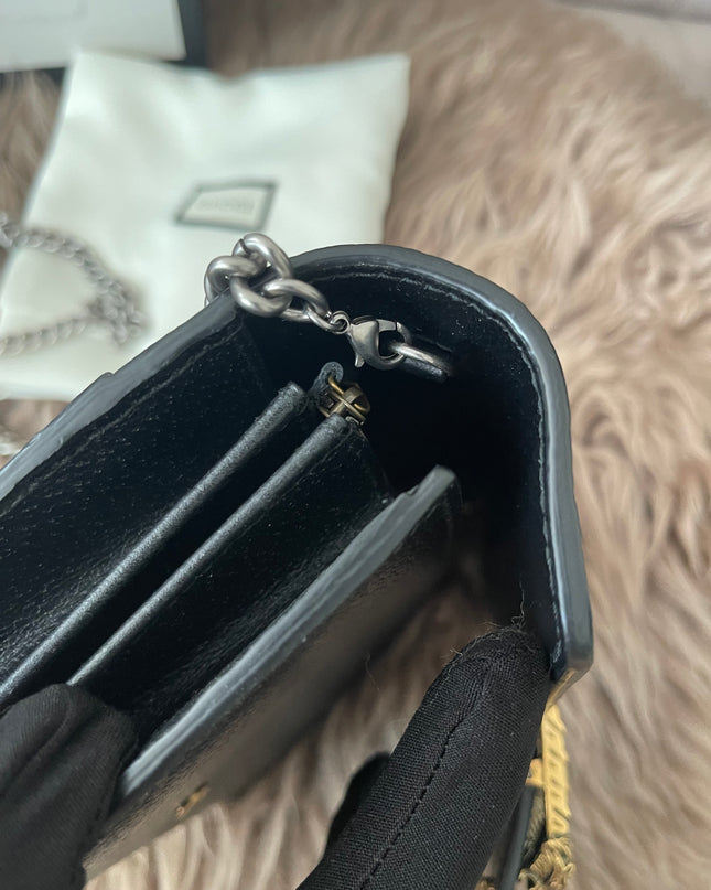 Preloved Authentic Gucci Dionysus Web Chain Wallet Leather Small crossbody bag