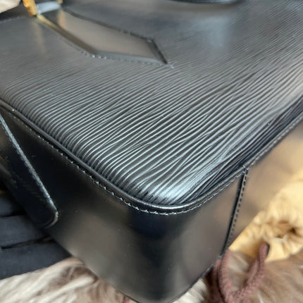 Preloved LOUIS VUITTON Voltaire Epi Leather Shoulder Bag