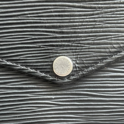 Preloved Authentic Louis Vuitton Félicie Pochette in Black Epi Leather
