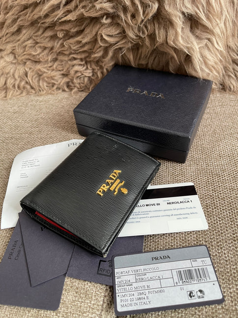 Preloved Authentic Prada Portafoglio Verticale Piccolo Small Vertical Wallet