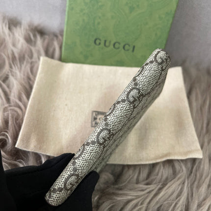 BRANDNEW GUCCI GG Long Card Case