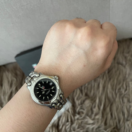 Preloved Authentic TAG Heuer Professional 200M stainless steel watch