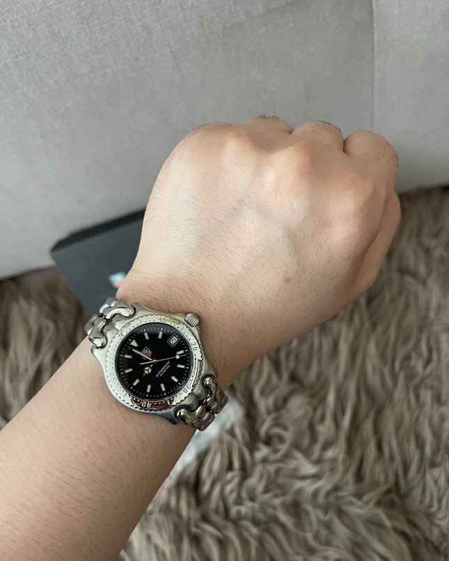 Preloved Authentic TAG Heuer Professional 200M stainless steel watch