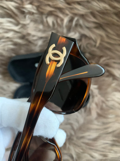 Chanel 2000s CC tortoiseshell sunglasses