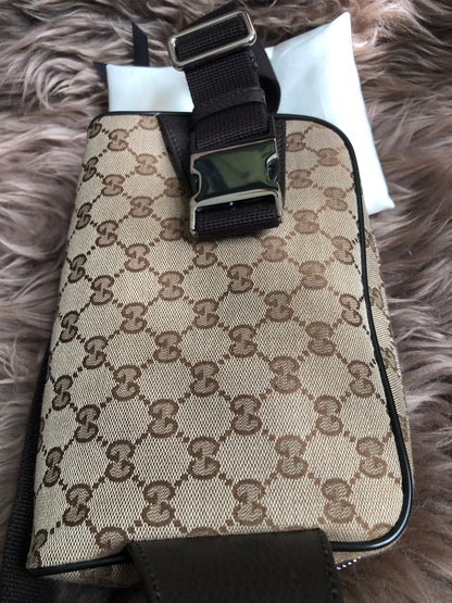 Preloved Gucci Waist Belt Bag GG Canvas