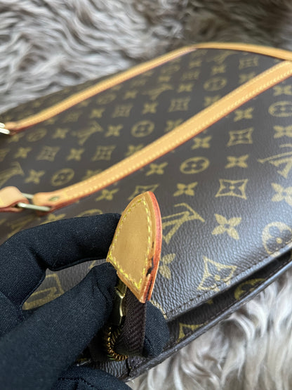 🔥 Big Drop Alert + Extra Discount! 🔥 Preloved  Louis Vuitton 2006 Babylone tote bag