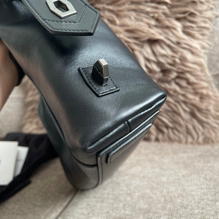 Preloved Authentic Givenchy Antigona Soft Small Bag Black Leather