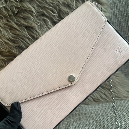 Preloved Authentic Louis Vuitton Felicie Pochette Epi Leather Rose Ballerine