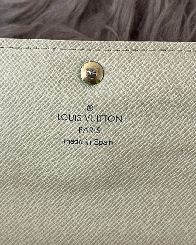 Preloved Authentic Rank B- Louis Vuitton Sarah wallet in the Damier Azur