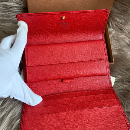 Louis Vuitton Epi Tri-fold Wallet