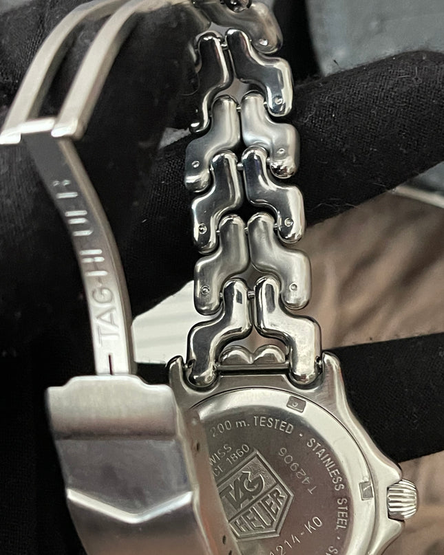 Preloved Authentic TAG Heuer Professional 200M stainless steel watch