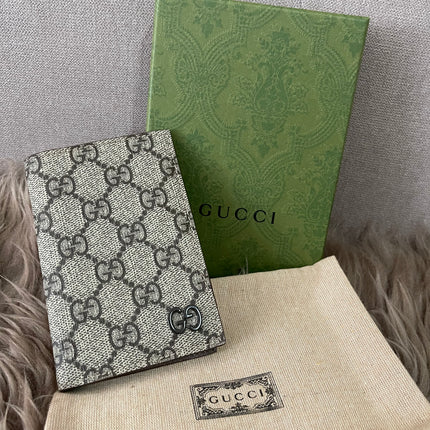 BRANDNEW GUCCI GG Long Card Case