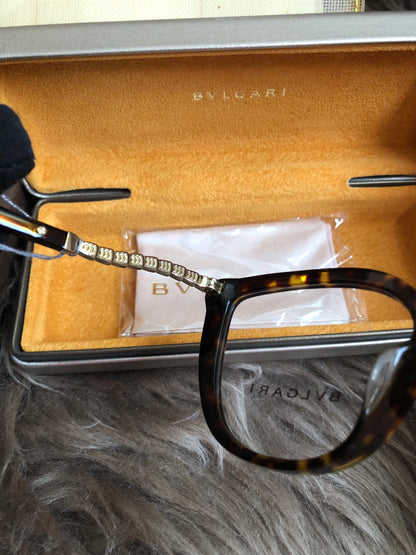 Preloved Unused Bvlgari Cat-Eye Eyeglasses