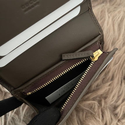 Preloved Authentic GG Supreme Gucci bifold wallet