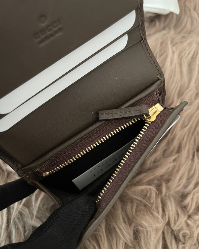 Preloved Authentic GG Supreme Gucci bifold wallet