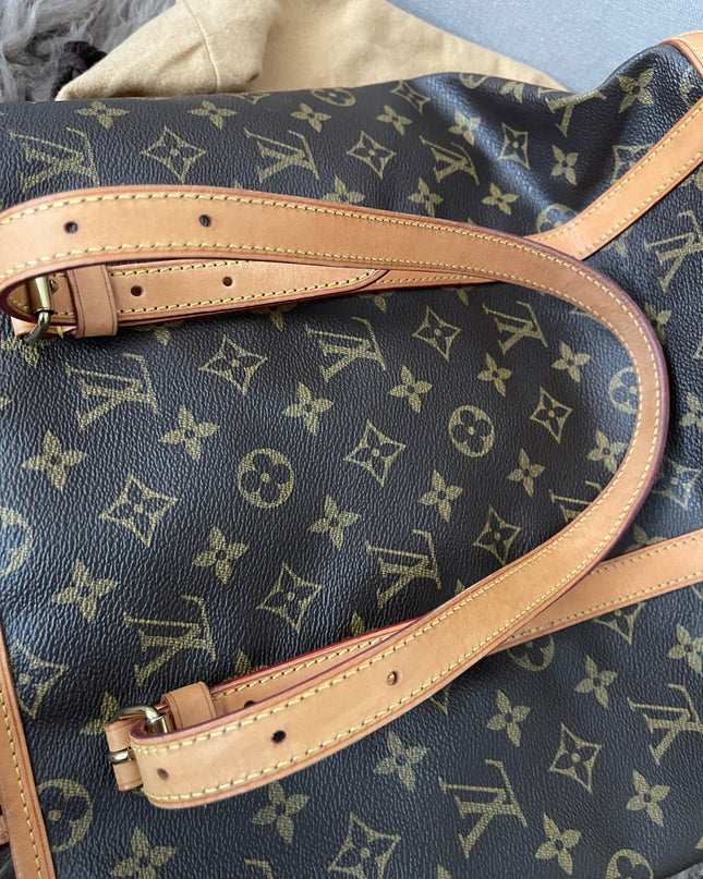 Preloved Authentic Rank B- Louis Vuitton Pre-Owned 2004 GM monogram bucket bag