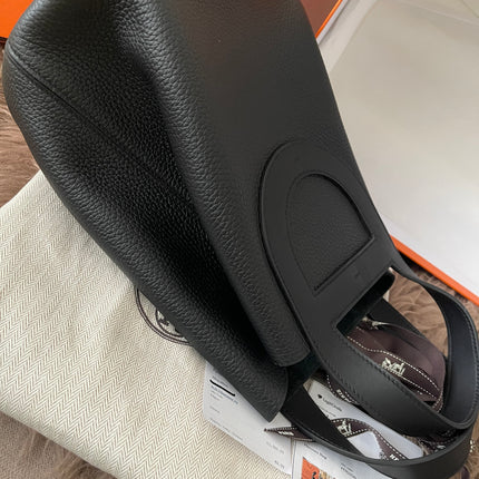 Preloved Authentic Hermès In-the-Loop 23 bag