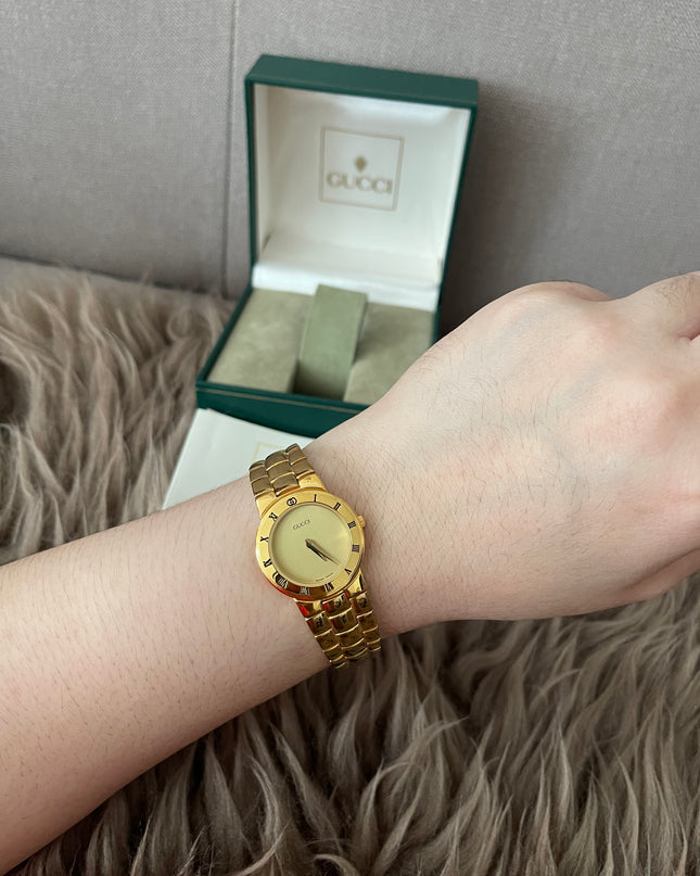 Preloved Authentic Gucci (Vintage) Gold tone metal watch