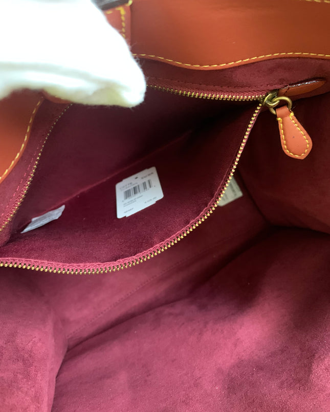 COACH Field Tote in Signature Canvas with Horse & Carriage Print
