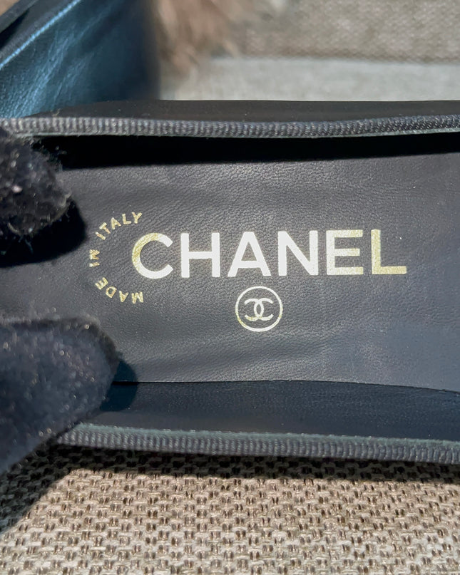 Preloved Authentic Chanel Ballet Flats — Black Lambskin & Patent Cap Toe (Size 35½)