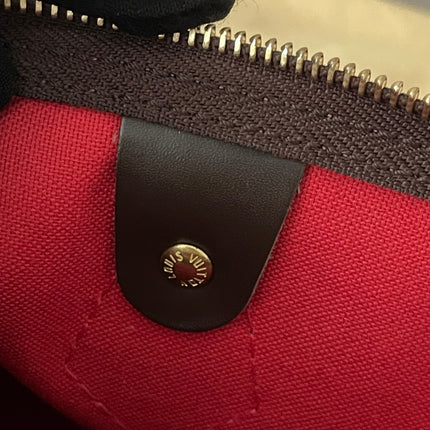 Preloved Authentic Louis Vuitton Speedy 30 handbag in the classic Damier Ebene