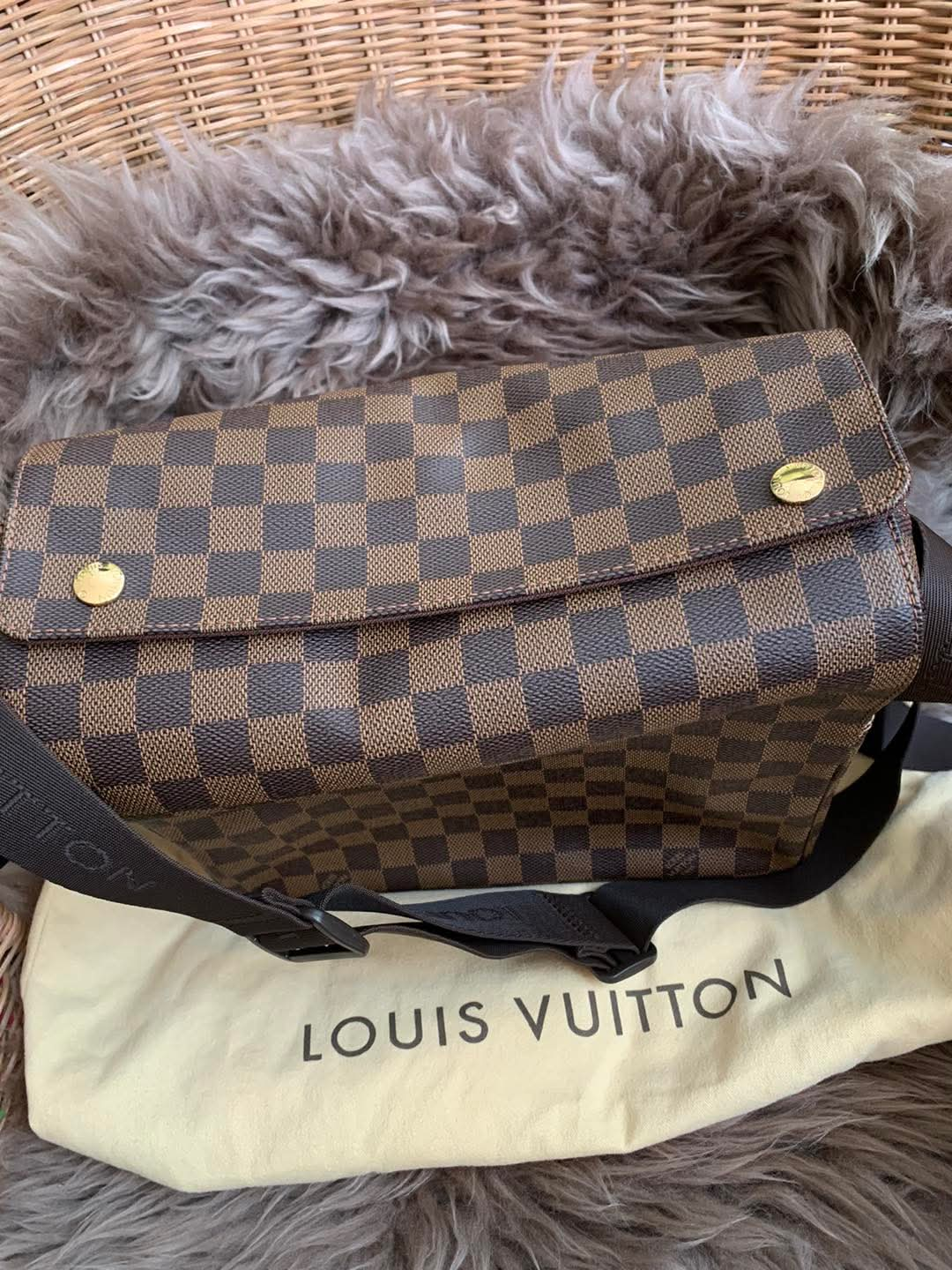 LOUIS VUITTON NAVIGILIO