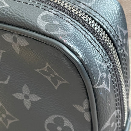 Preloved Authentic Louis Vuitton Monogram Eclipse Toiletry Pouch 25
