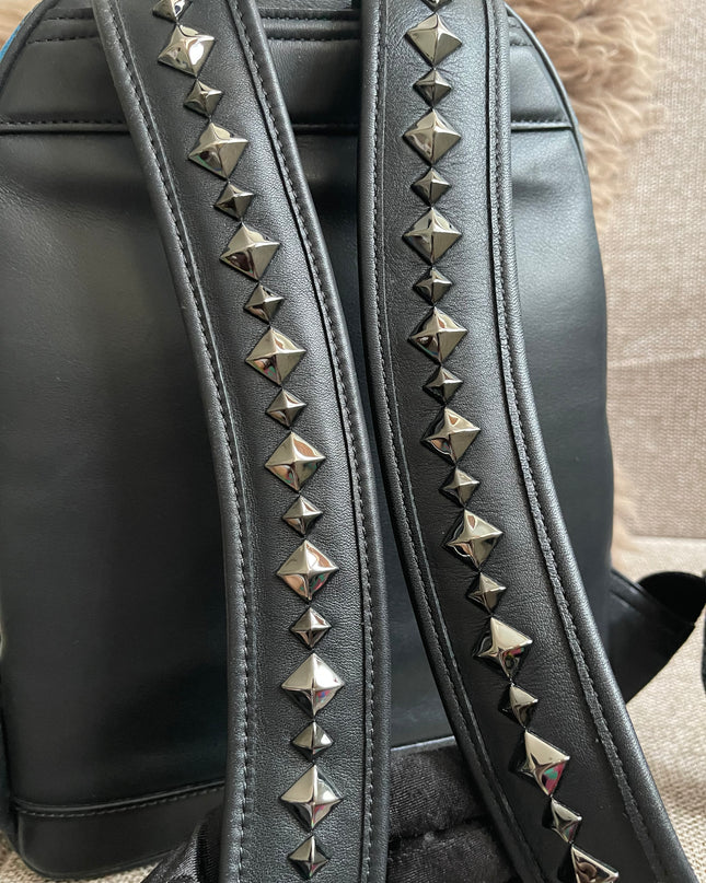 Preloved Authentic MCM Stark Backpack in Blue Black Visetos
