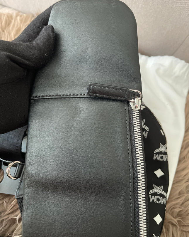 Preloved Authentic MCM Trey Mixed Media Triple-Pouch Convertible Sling