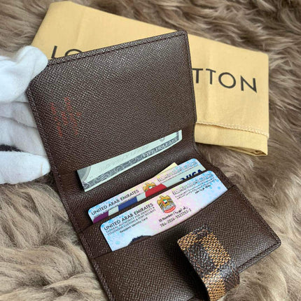 Louis Vuitton Mini Agenda Damier Ebene (Card Holder )